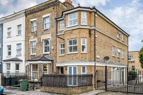 Redwood Mews London SW4