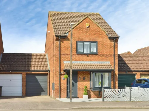 Tredington Grove, Caldecotte, Milton Keynesphoto