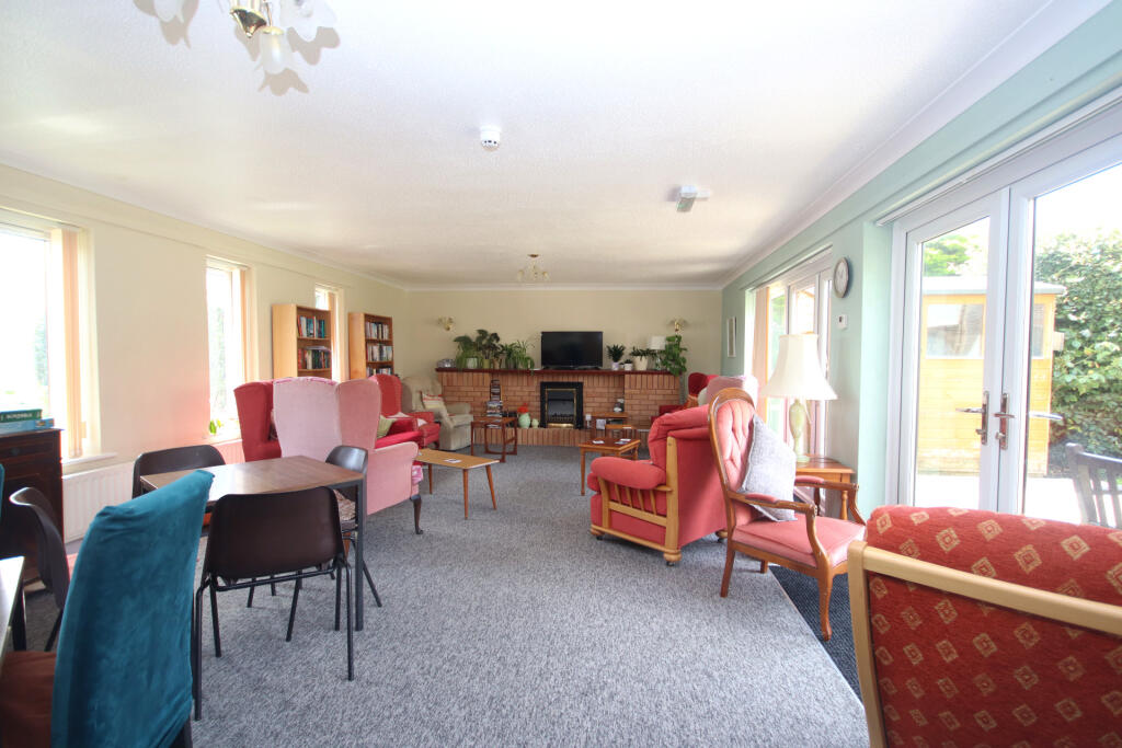 Homegrange House, Milford on Sea Image 8