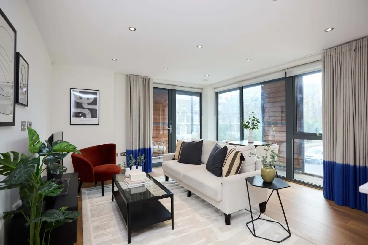 Carlton Grove, London SE15 photo 1
