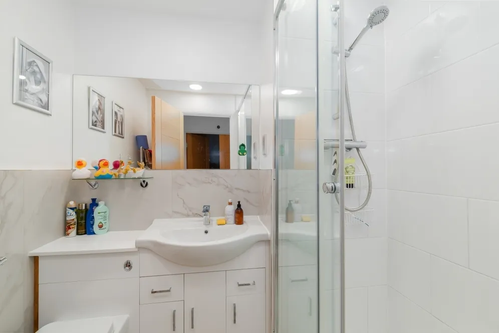 Boardwalk Place, E14 photo 8