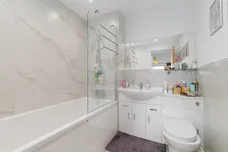 Boardwalk Place, E14 photo 10