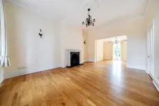 Heathfield Road London W3 photo 6