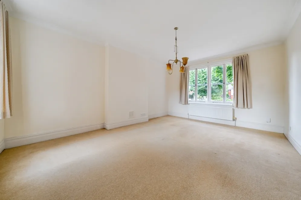 Heathfield Road London W3 photo 10