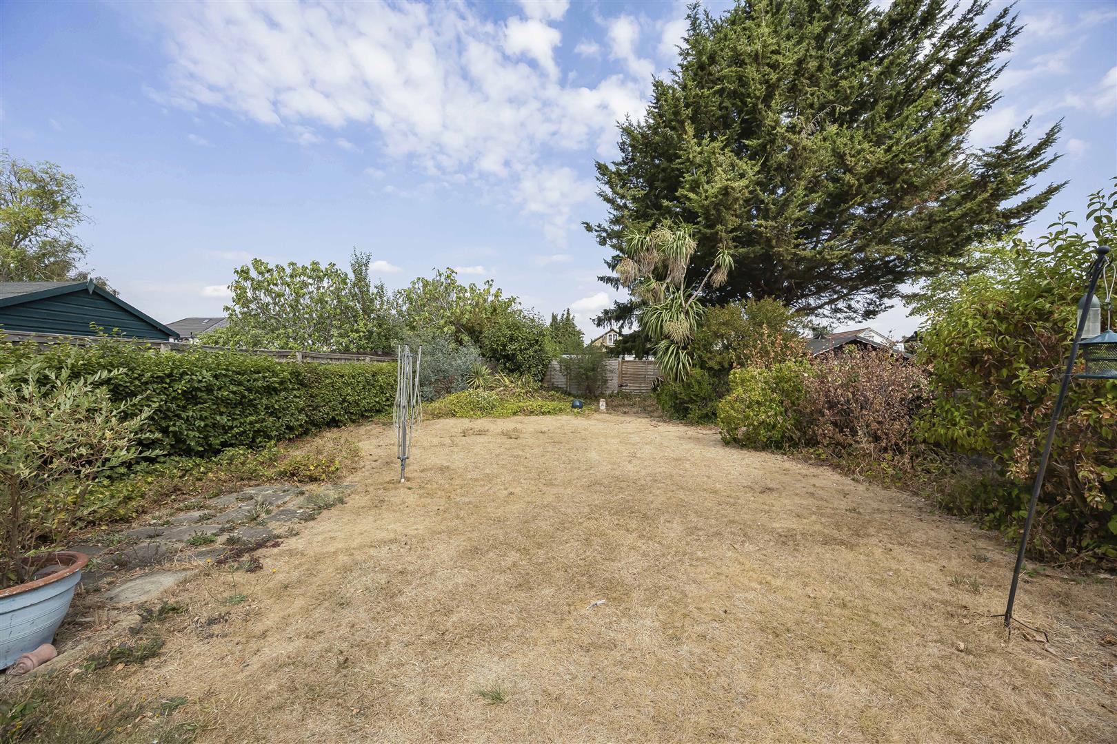 Plackett Way, Slough Image 11