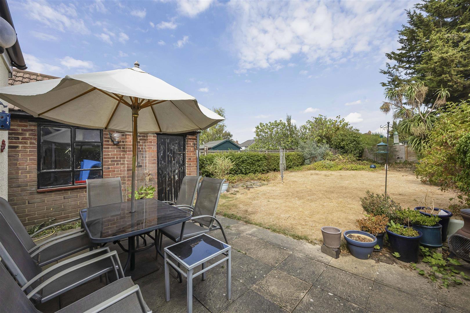 Plackett Way, Slough Image 12
