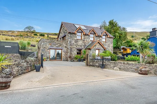 Gallt Y Foel, Caernarfon, Gwynedd, LL55