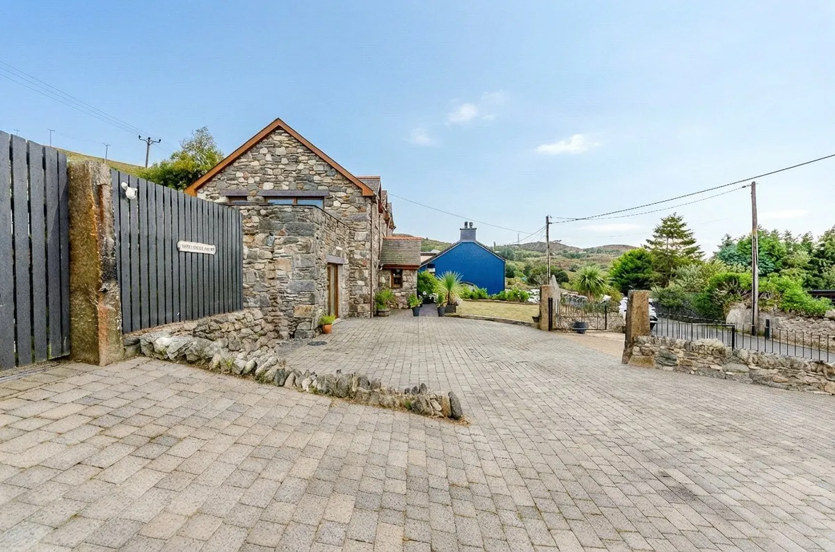 Gallt Y Foel, Caernarfon, Gwynedd, LL55