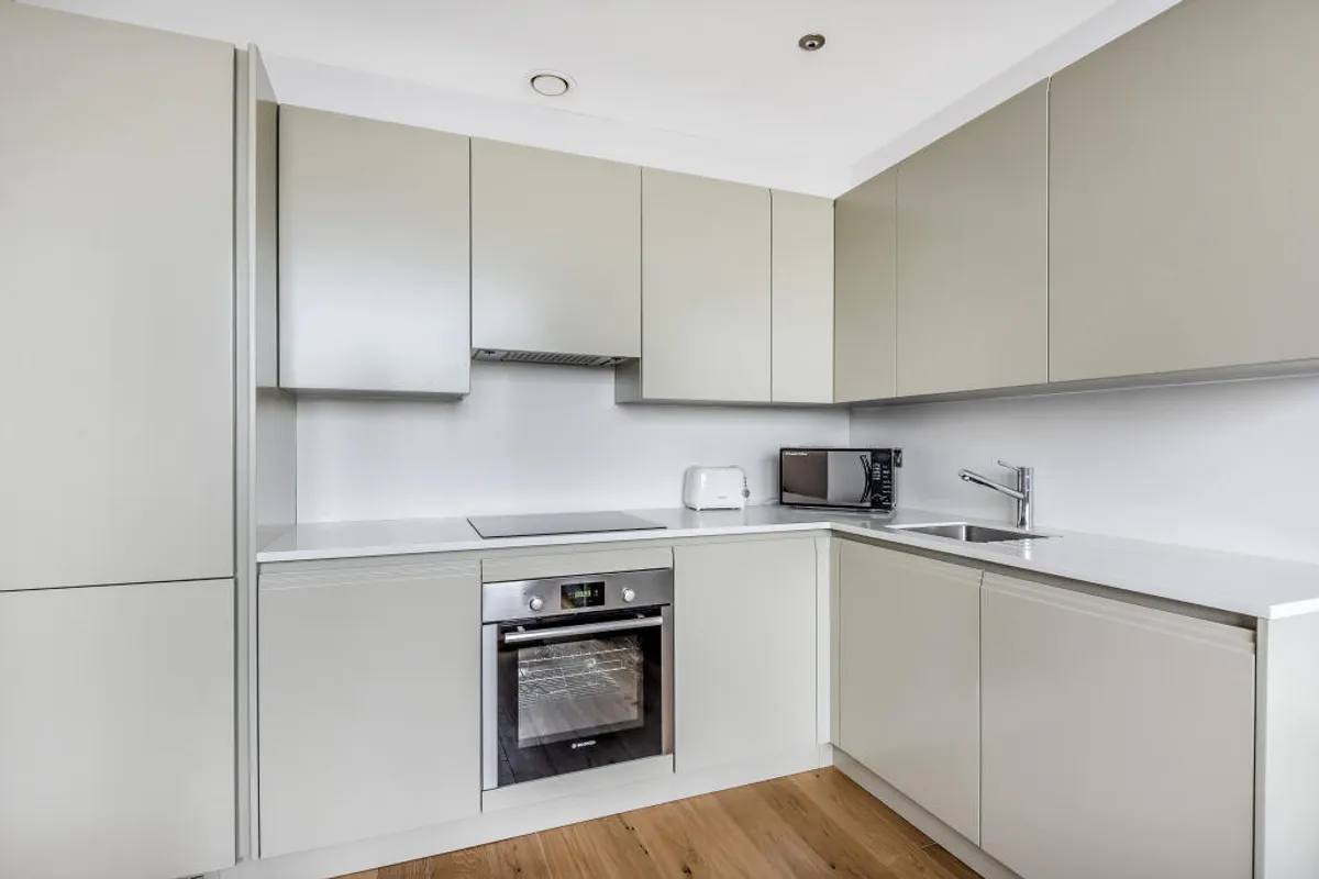 Western Avenue, Perivale, GREENFORD