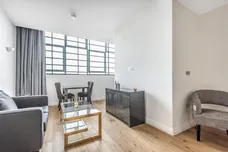 Western Avenue, Perivale, GREENFORD