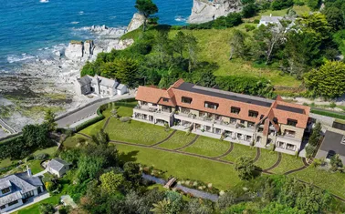 Lee Bay Apartments