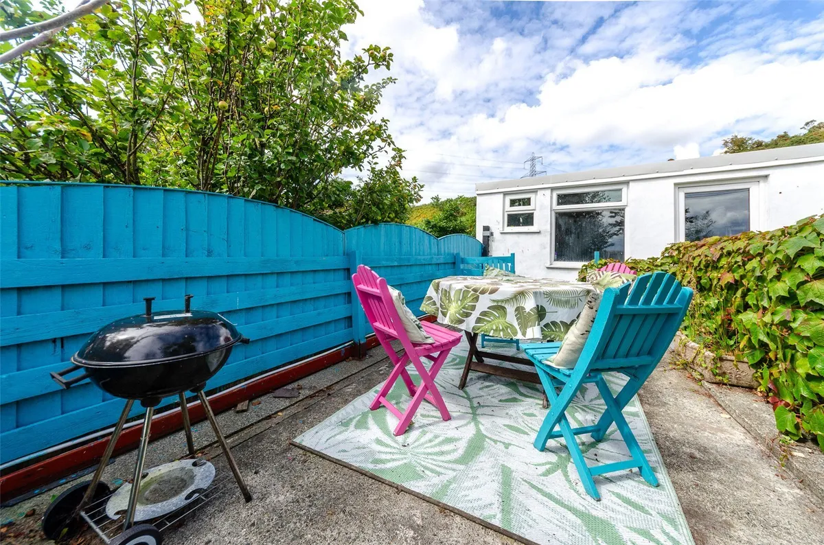 Hyfrydle Road, Talysarn, Caernarfon, Gwynedd, LL54