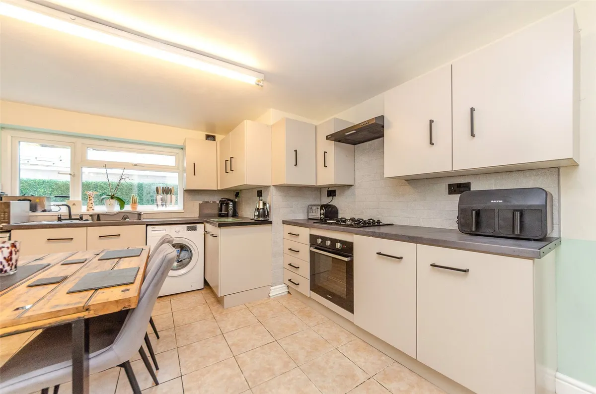 Hyfrydle Road, Talysarn, Caernarfon, Gwynedd, LL54