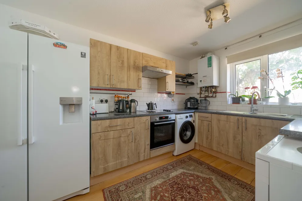 St. Pauls Close, London, W5 photo 5