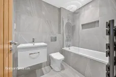 The Glade, Croydon