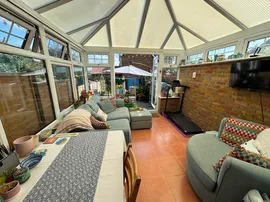 Bouchers Way, Harnham, SALISBURY thumb 3