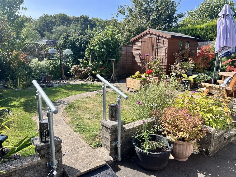 Property carousel item 2