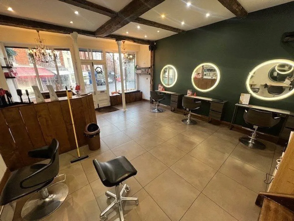 Property carousel item 5