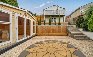 Higher Coombe Drive, Teignmouth, Devon, TQ14 photo