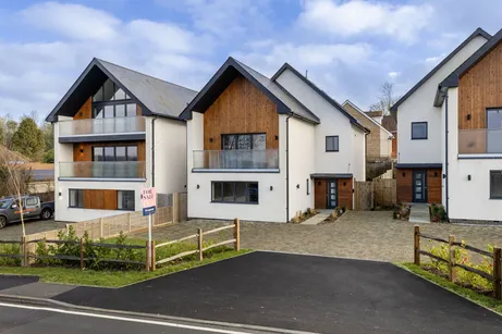 The Furlongs, Tadworth, KT20