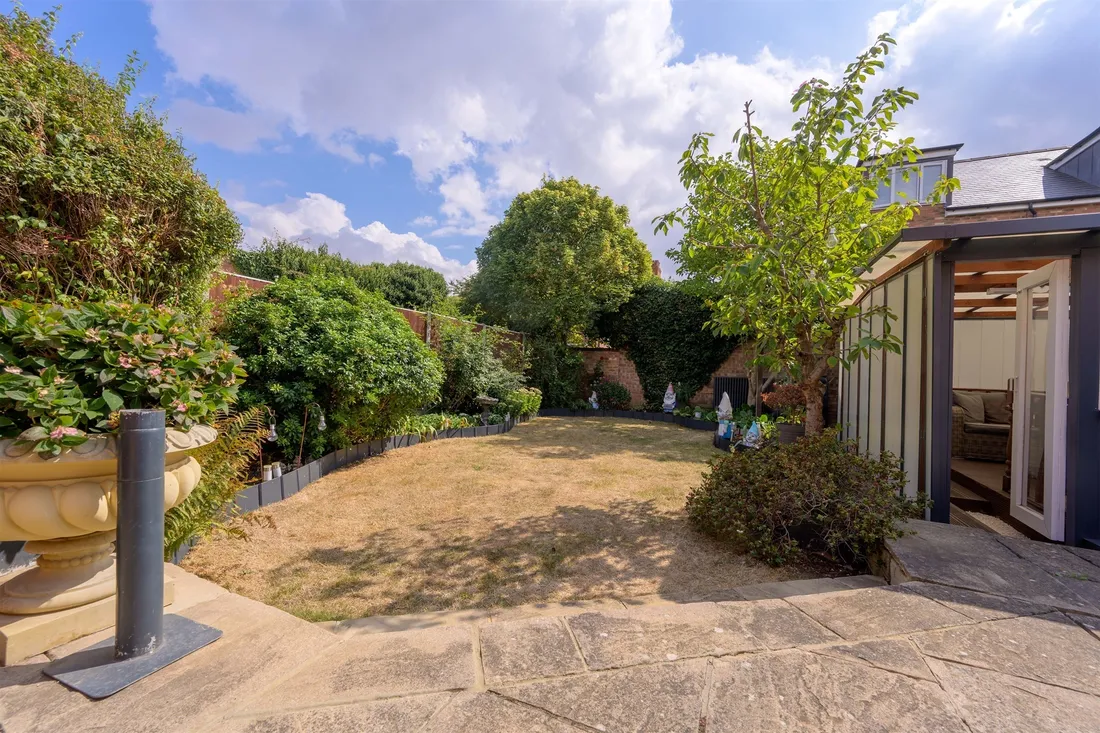 Property photo 16