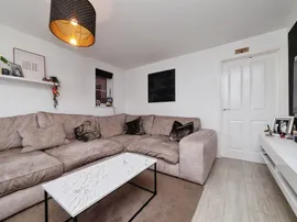 Jack Harrison Avenue, Cottingham thumb 3