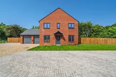 Eastwood, Bradwell, Great Yarmouth