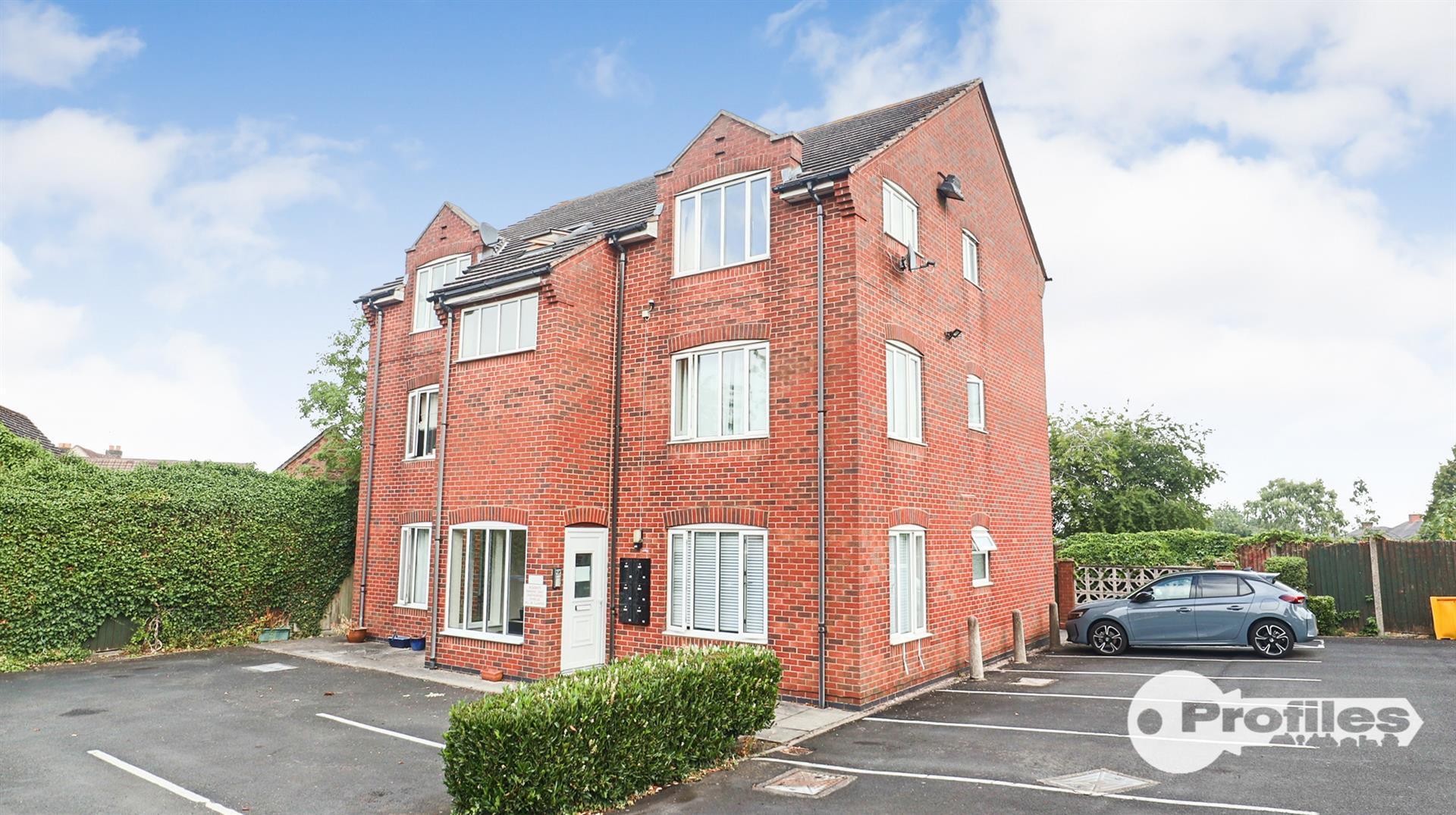Regency Court, Burbage Image 1