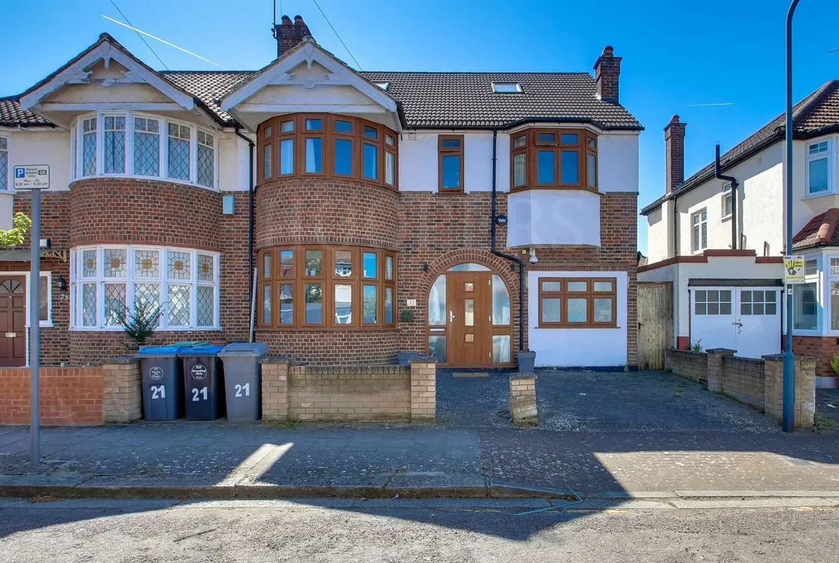 Helena Road, London, NW10