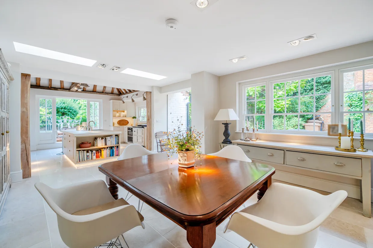 Castle Street, Farnham, GU9 photo 9