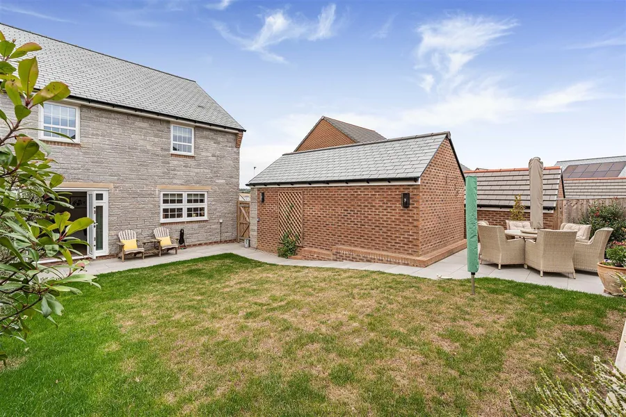 Property Image 9