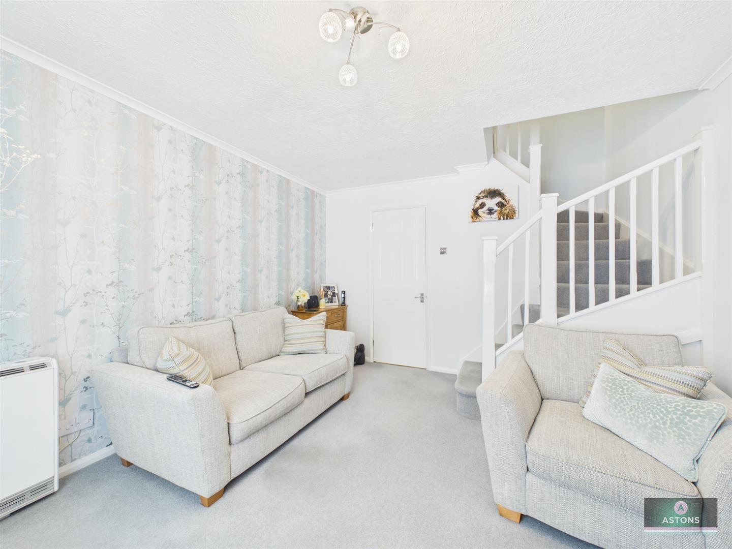 Dakin Close, Maidenbower, Crawley Image 2