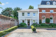 Chalk Lane, Epsom