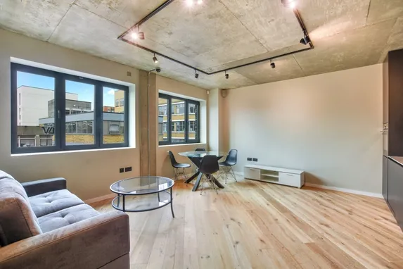 Mills Court London EC2A