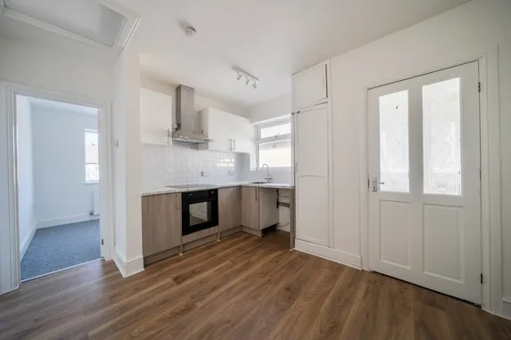 Melmore Gardens Cirencester GL7