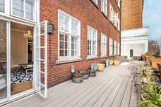 Stafford Court London W8 photo 3