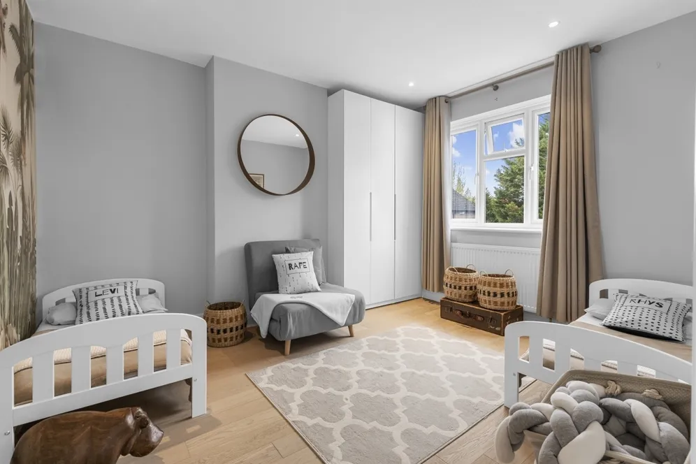 Beaford Grove London SW20 photo 11