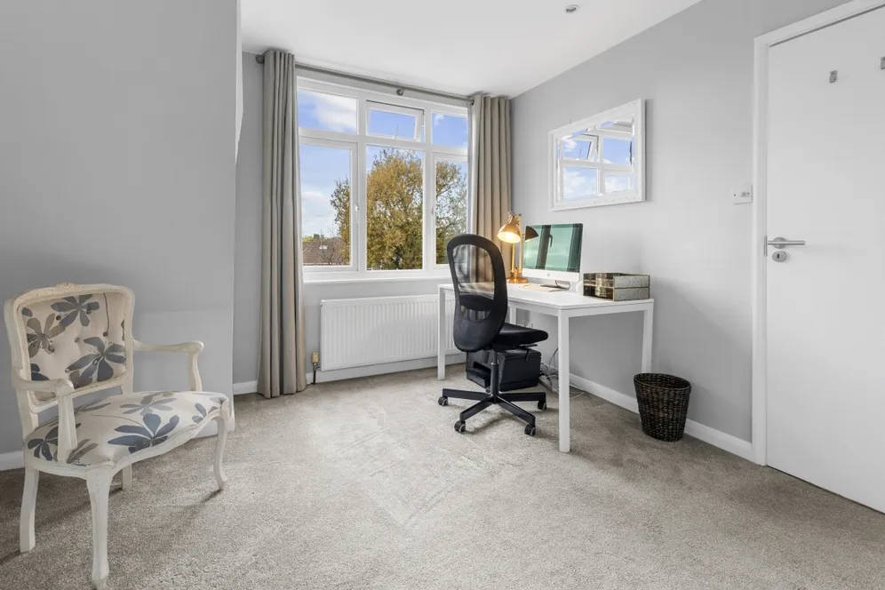Beaford Grove London SW20 photo 16