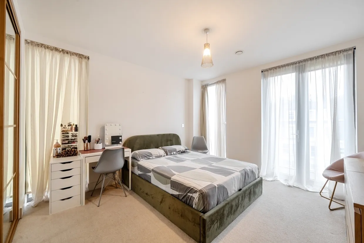 Kilburn Park Road London NW6 photo 2
