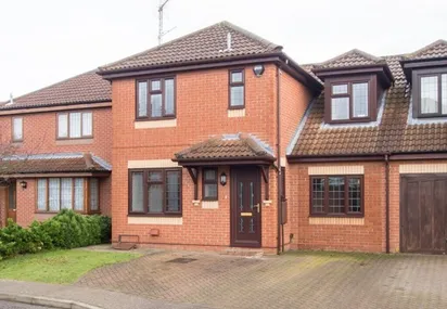 Long Barrow Drive, North Walsham, nr28