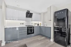 Heron Way, Wallington