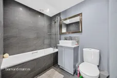 Heron Way, Wallington