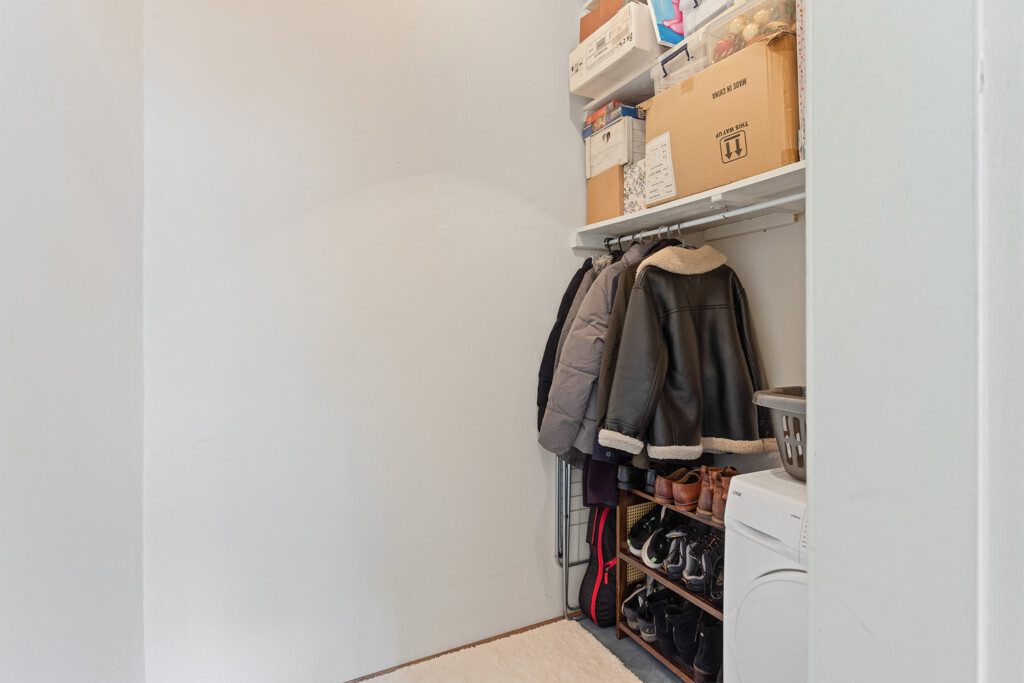 12 (1F2) Morningside Drive, Morningside, Edinburgh, EH10 5LY Image 6