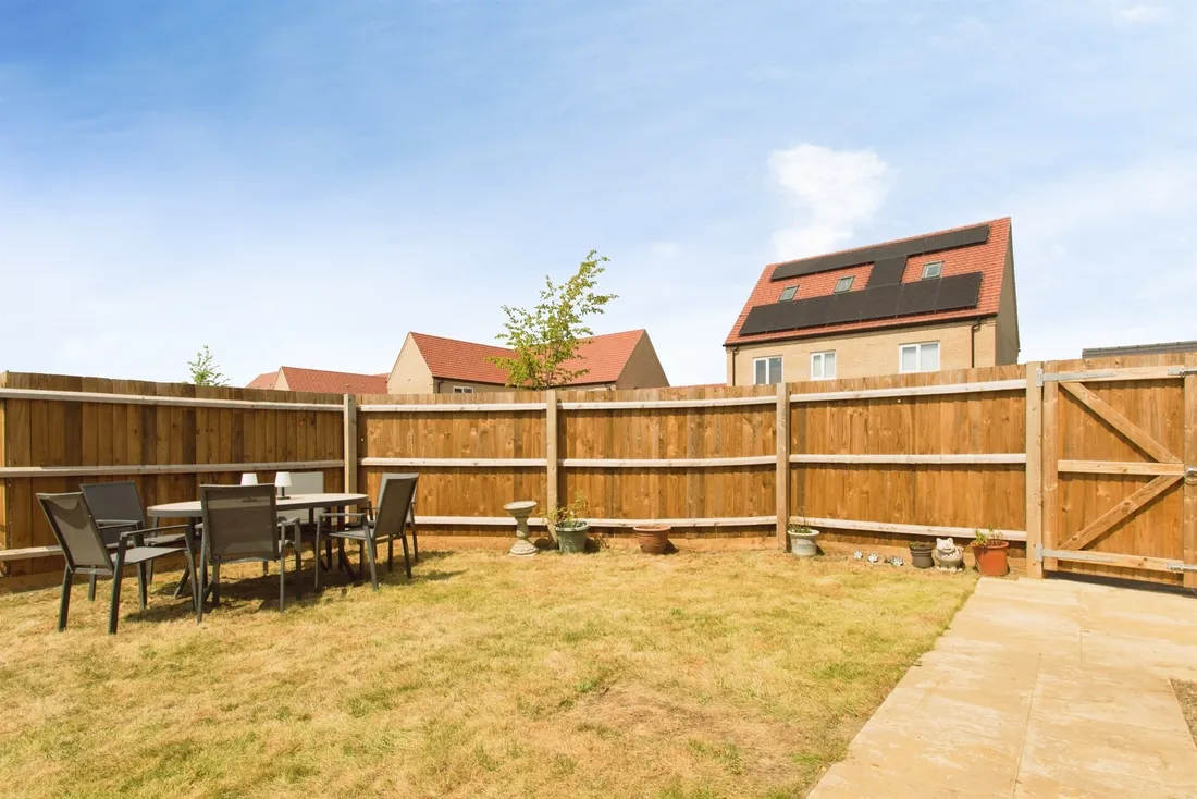 Property photo 11