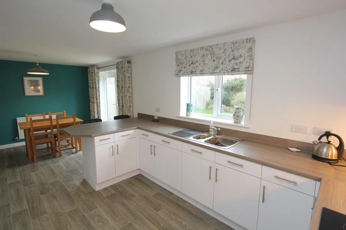 Plasnewydd Walk, Llantwit Major, CF61
