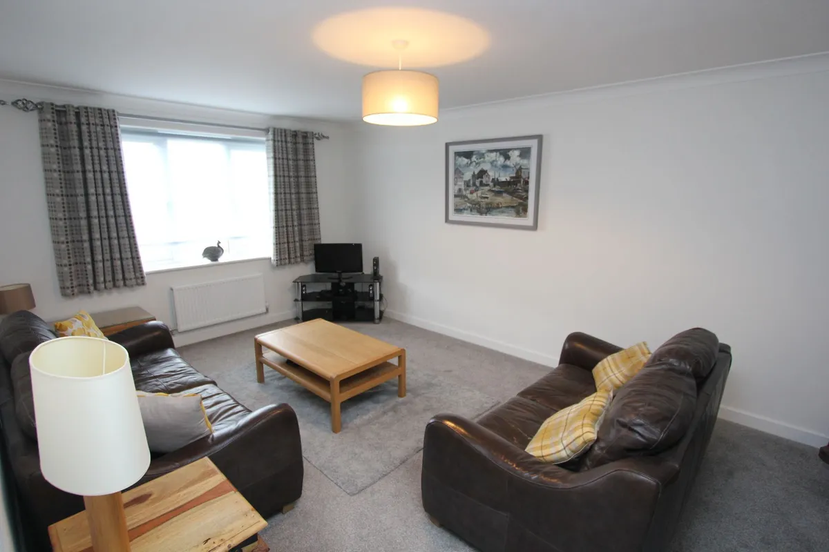Plasnewydd Walk, Llantwit Major, CF61