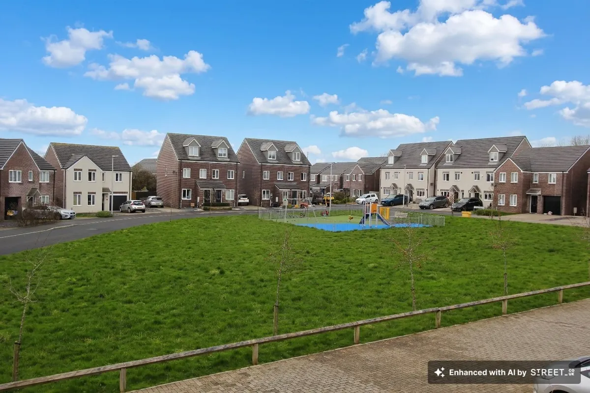 Plasnewydd Walk, Llantwit Major, CF61