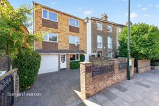 Lower Richmond Road, East Sheen, London