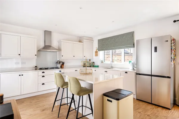 Poppyfield Road, Oundle, PE8 photo 3