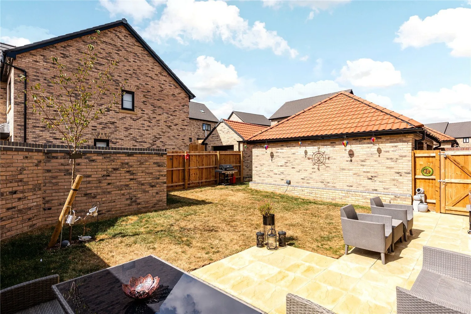 Poppyfield Road, Oundle, PE8 photo 12